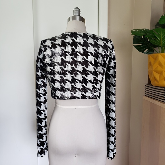 Stylish Sequins Crop Top Size Small - Picture 5 of 14